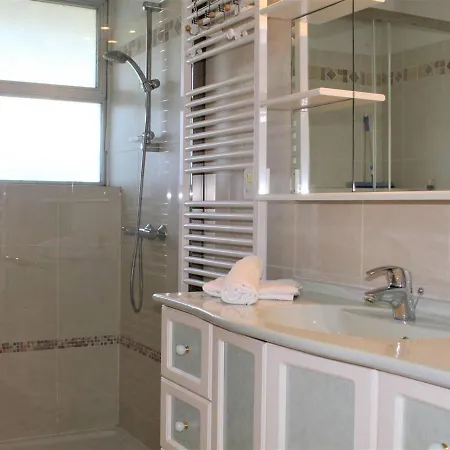 3p Avec Terrasse Et Parking, - Fr-1-252a-63 Apartment Villeneuve-Loubet